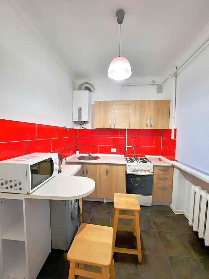 Квартира С Видом На Белую Беседку Сеть Апартаментов В Центре Alex Apartmets Бесконтактное Заселение 24-7 Poltava Eksteriør bilde